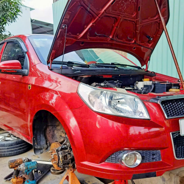 Linh sửa chữa ô tô lưu động Kích bình lưu động 24/24 khu vực Củ Chi Bình Mỹ