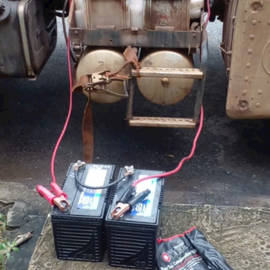 Linh sửa chữa ô tô lưu động Kích bình lưu động 24/24 khu vực Củ Chi