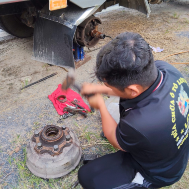 KÍCH BÌNH sửa chữa ôtô lưu động khu vực đức Hòa 3 