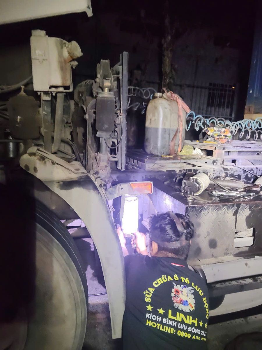 Sửa chữa ôtô lưu động khu vực Đức Hoà 3