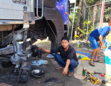 Sửa chữa ôtô lưu động khu vực tỉnh lộ 8 thời gian làm việc 24/24 phụ vụ tận nơi cần là có gọi là tới 