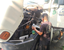 Sửa chữa ôtô lưu động khu vực gần bệnh viện xuyên á Củ Chi thời gian làm việc 24/24phụ vụ tận nơi cần là có gọi là tới 1