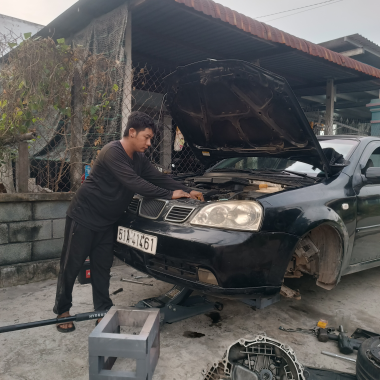 Sửa chữa ôtô lưu động khu vực Tân Phú Trung 