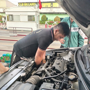 Kích Bình Ô Tô Lưu Động Ngã Tư Tân Quy - Cứu Hộ Ắc Quy 24/7 Nhanh Chóng